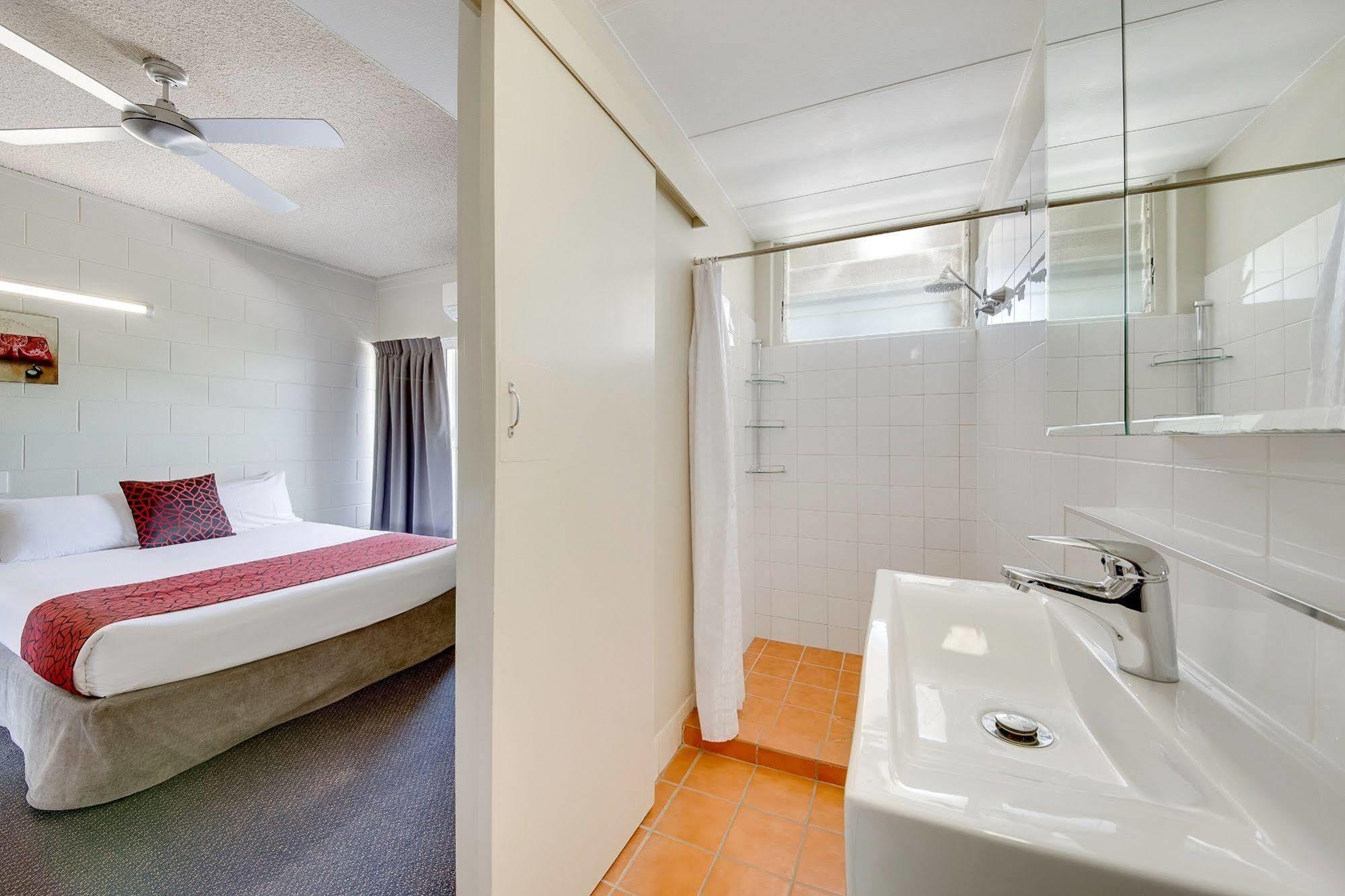 Motel Camelot Gladstone